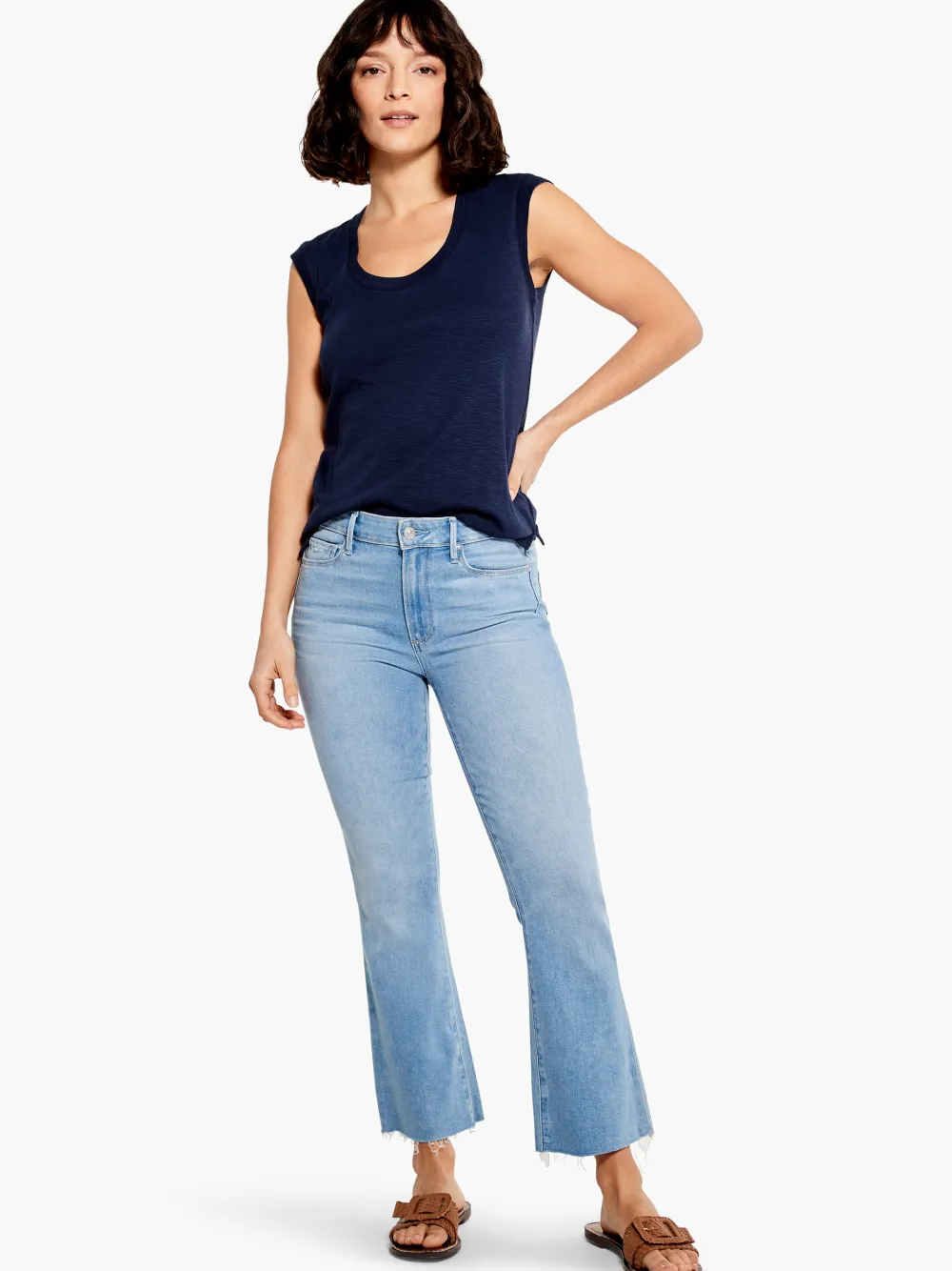 New NIC+ZOE Paige - Collette Crop Flare W/ Raw Hem Light Wash